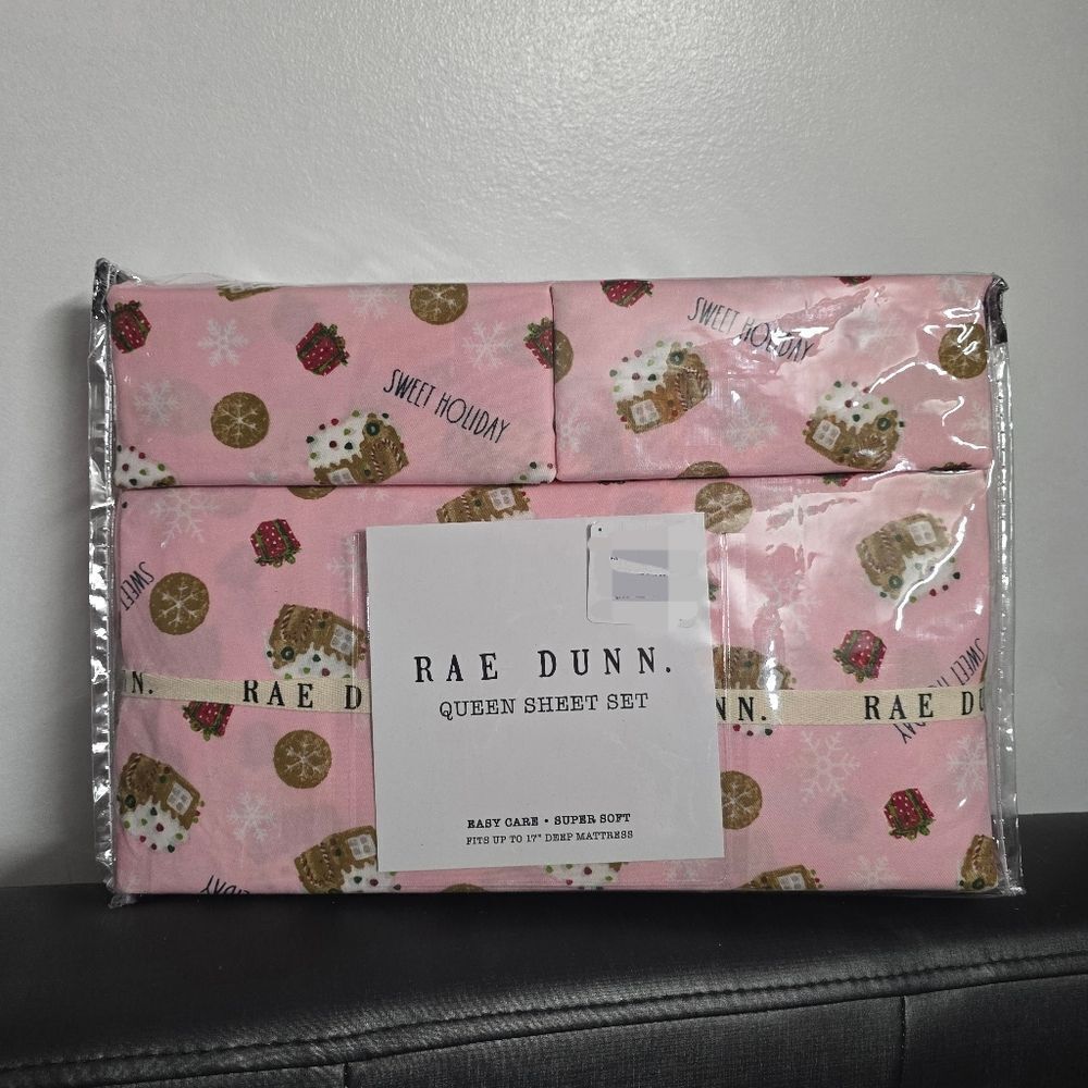 Rae Dunn Sweet Holiday Queen Sheet Set Pink Gingerbread Christmas Bedding NEW